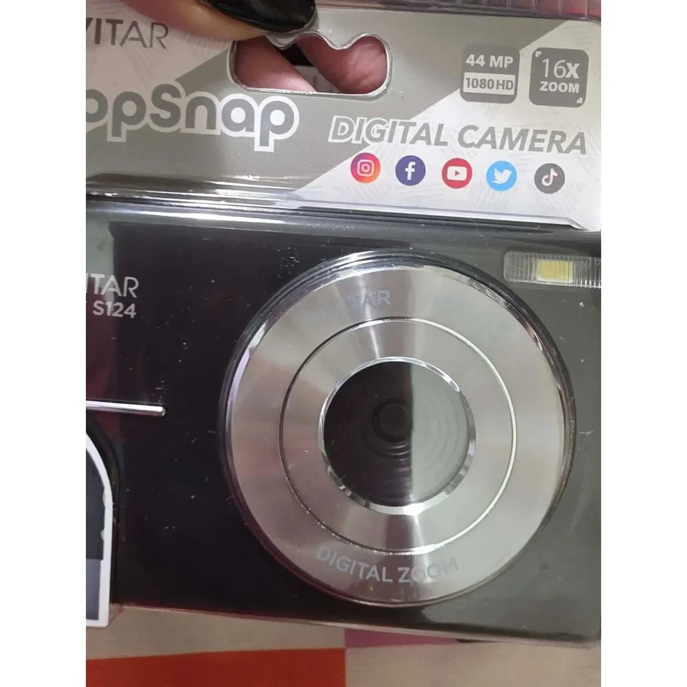 Vivitar Popsnap Compact Digital Camera w/Carry Bag